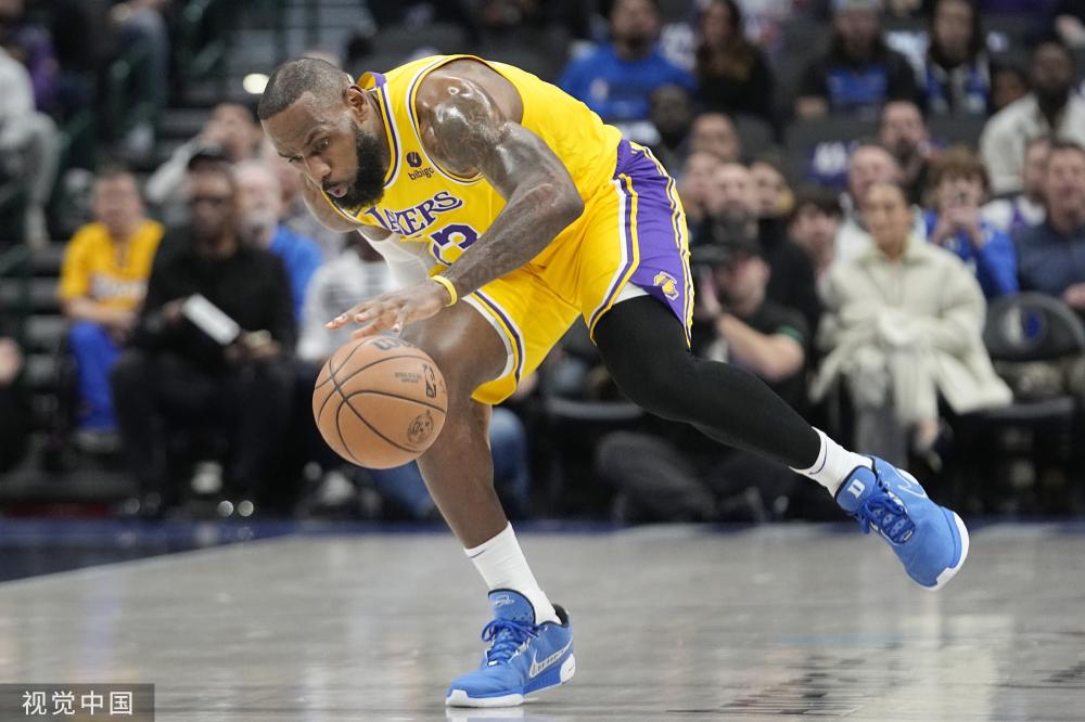 了詹姆斯作 了詹姆斯作