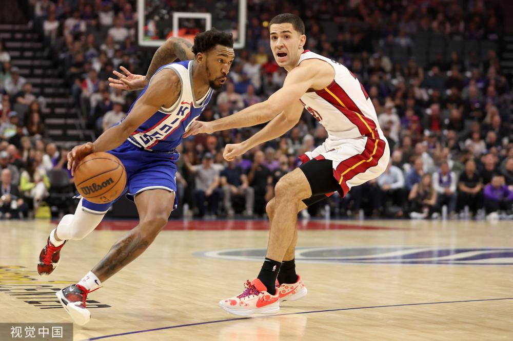 们密不透风 们密不透风