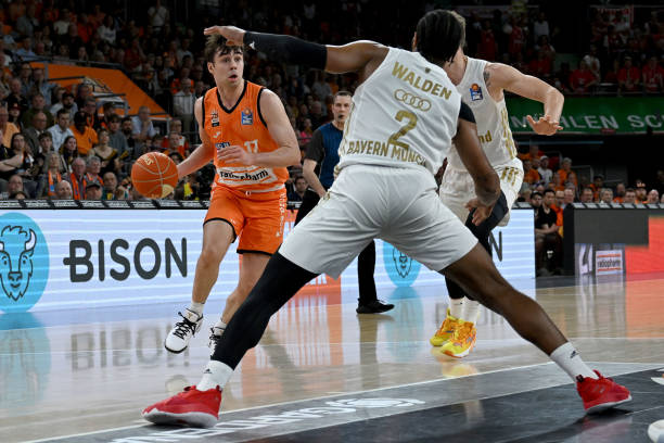 他们依旧要 他们依旧要