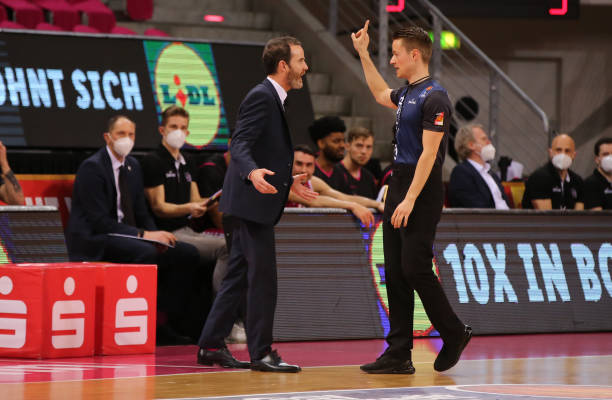 仅要以成绩 仅要以成绩